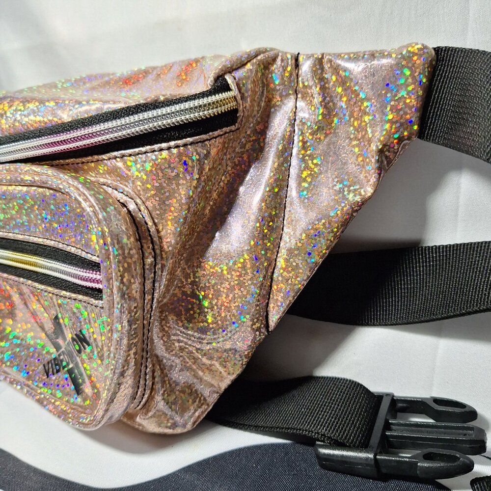 Vibedration Sling/Fanny Pack - Pink - Used - Picture 12 of 15